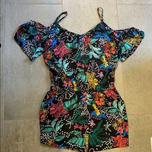 Arizona shorts romper size S